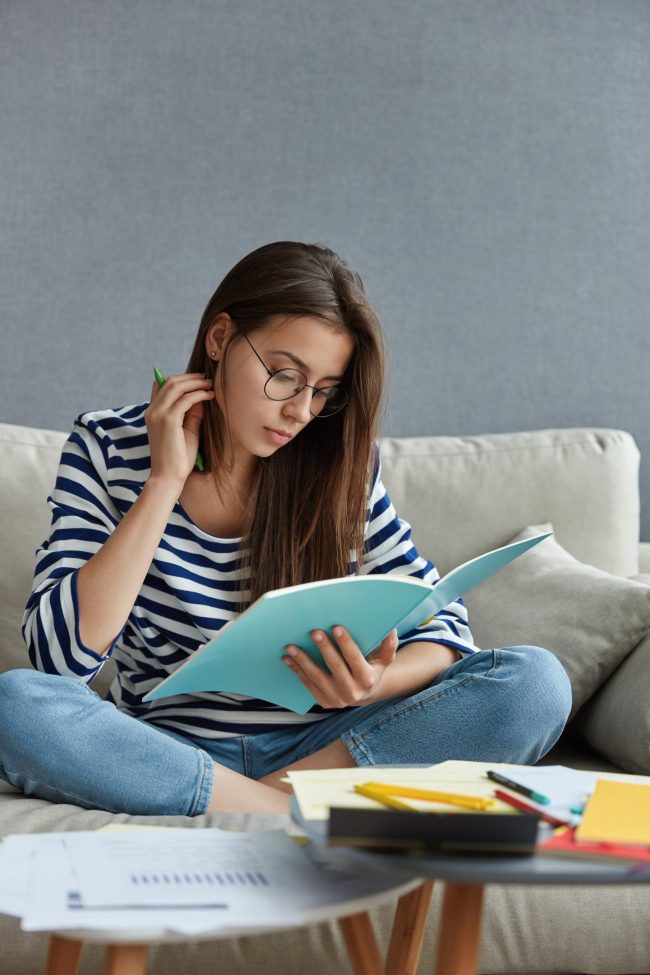 hipnose para melhorar nos estudos